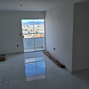 Foto 2 do(a) Apartamento de 3 quartos à venda em Santa Cruz Industrial, Contagem