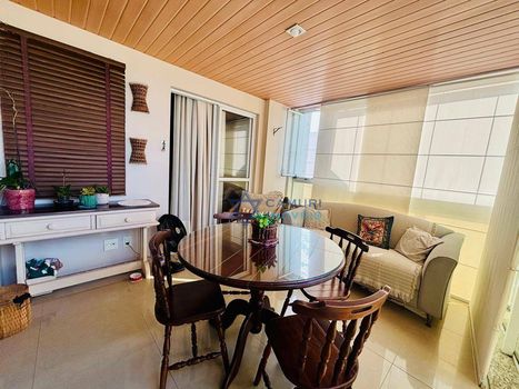 Foto 4 do(a) Apartamento de 4 quartos à venda em Itapuã, Vila Velha