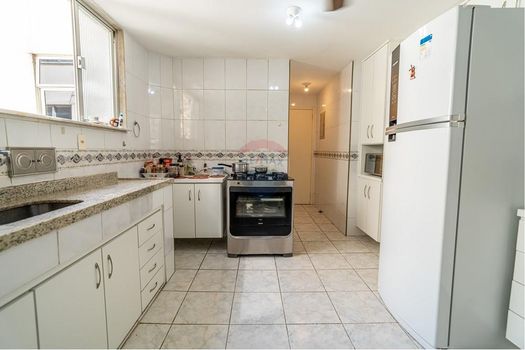 Foto 34 do(a) Apartamento de 3 quartos à venda em Jardim Guanabara, Rio de Janeiro