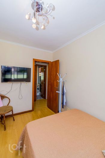 Foto 8 do(a) Apartamento de 3 quartos à venda em Boa Vista, Porto Alegre