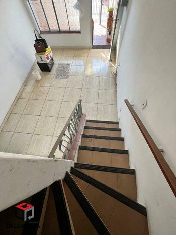 Foto 4 do(a) Casa de 2 quartos à venda em Vila Alpina, Santo André