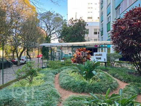 Foto 6 do(a) Apartamento de 3 quartos à venda em Santana, Porto Alegre
