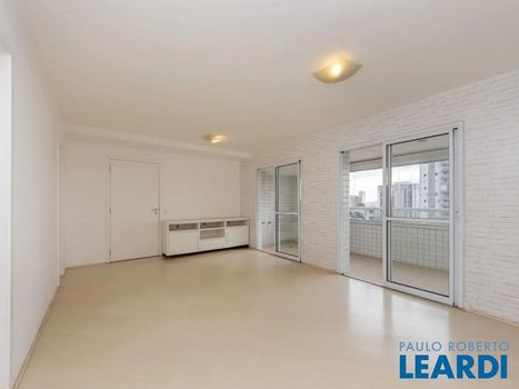 Foto 2 do(a) Apartamento false à venda em Vila Dom Pedro I, São Paulo