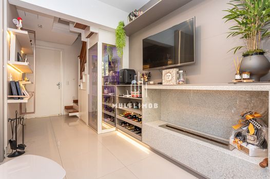 Foto 2 do(a) Casa em Condomínio de 3 quartos à venda em Teresópolis, Porto Alegre