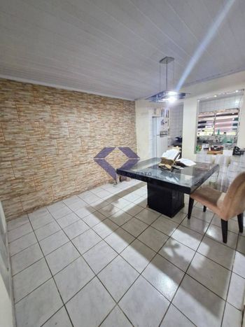 Foto 3 do(a) Casa de 3 quartos à venda em Capão Redondo, São Paulo