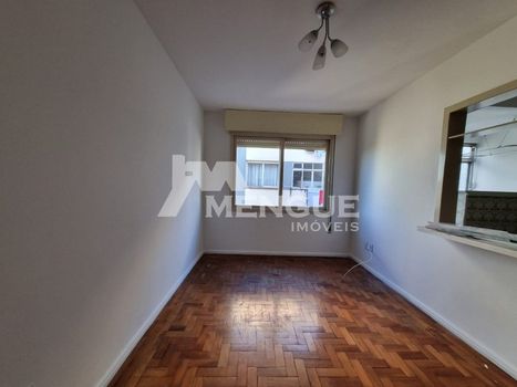 Foto 22 do(a) Apartamento de 2 quartos à venda em São Sebastião, Porto Alegre