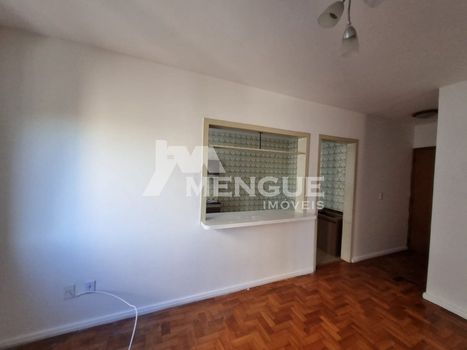 Foto 6 do(a) Apartamento de 2 quartos à venda em São Sebastião, Porto Alegre