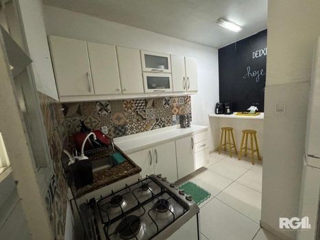 Foto 11 do(a) Flat de 2 quartos à venda em Azenha, Porto Alegre