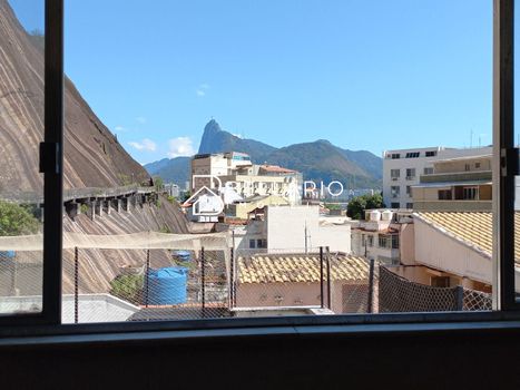 Foto 36 do(a) Apartamento de 8 quartos à venda em Urca, Rio de Janeiro