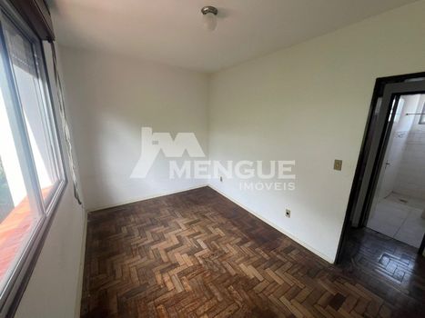 Foto 14 do(a) Apartamento de 2 quartos à venda em Jardim Sabará, Porto Alegre