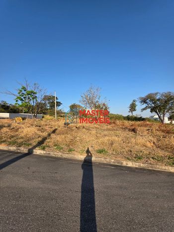 Foto 4 do(a) Terreno false à venda em Estância do Lago, Contagem