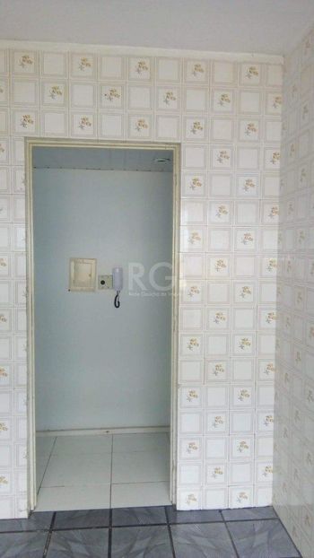 Foto 7 do(a) Flat de 2 quartos à venda em Nonoai, Porto Alegre