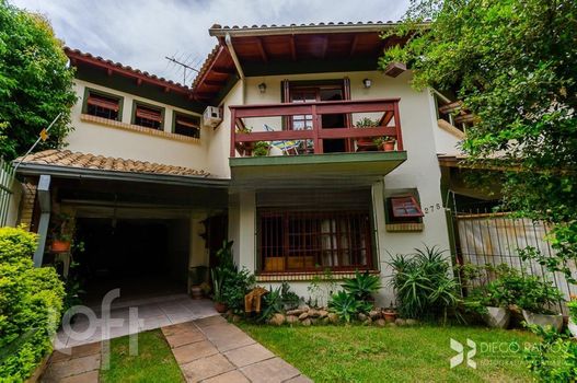 Foto 2 do(a) Casa de 3 quartos à venda em Ipanema, Porto Alegre