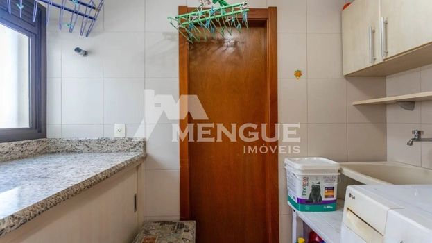 Foto 13 do(a) Apartamento de 3 quartos à venda em Jardim do Salso, Porto Alegre