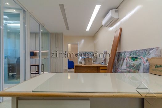 Foto 4 do(a) Sala / Conjunto Comercial false à venda em Alto de Pinheiros, São Paulo