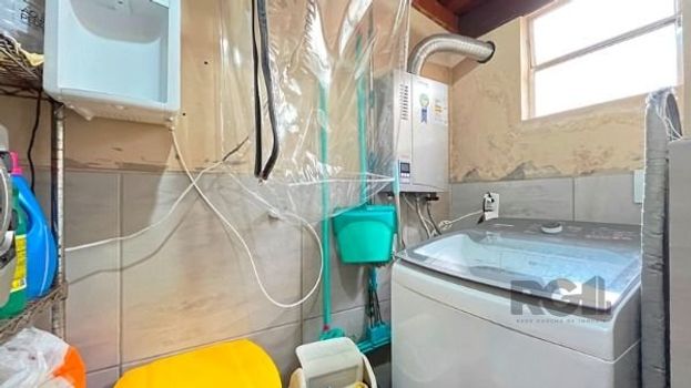 Foto 17 do(a) Casa de 2 quartos à venda em Vila Nova, Porto Alegre