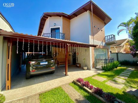 Foto 1 do(a) Casa em Condomínio de 3 quartos à venda em Jardim das Colinas, São José dos Campos