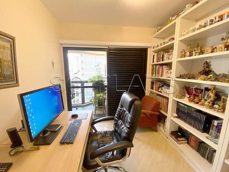 Foto 19 do(a) Apartamento de 3 quartos à venda em Vila Nova Conceição, São Paulo