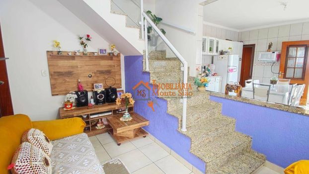 Foto 4 do(a) Casa de 3 quartos à venda em Jardim São Domingos, Guarulhos