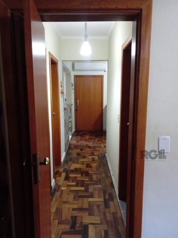 Foto 5 do(a) Apartamento de 3 quartos à venda em Camaquã, Porto Alegre