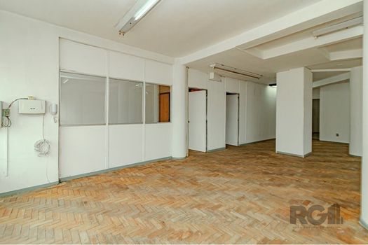 Foto 20 do(a) Sala / Conjunto Comercial false à venda em São Geraldo, Porto Alegre