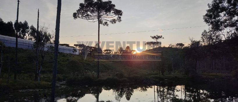 Foto 4 do(a) Fazenda / Sítio / Chácara de 2 quartos à venda em null, Agudos do Sul