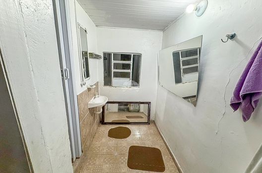 Foto 13 do(a) Casa de 6 quartos à venda em Atuba, Curitiba
