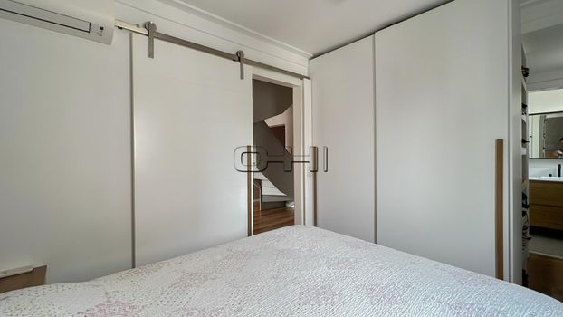 Foto 19 do(a) Cobertura de 2 quartos à venda em Vila Olímpia, São Paulo