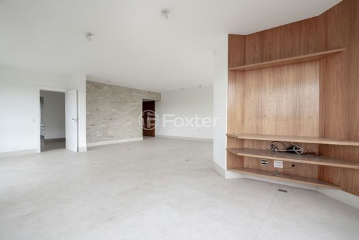 Foto 5 do(a) Apartamento de 4 quartos à venda em Vila Nova Conceição, São Paulo