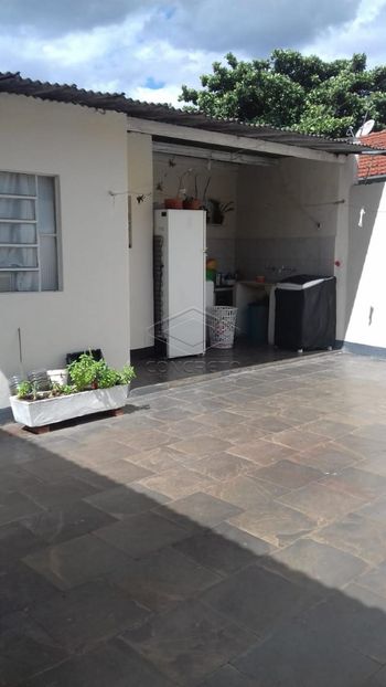 Foto 16 do(a) Casa de 3 quartos à venda em Vila Cordeiro, Bauru