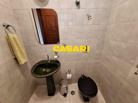 Foto 8 do(a) Casa de 4 quartos à venda em Jardim São Caetano, São Caetano do Sul
