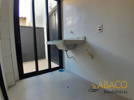 Foto 4 do(a) Casa de 3 quartos à venda em Residencial Samambaia, São Carlos