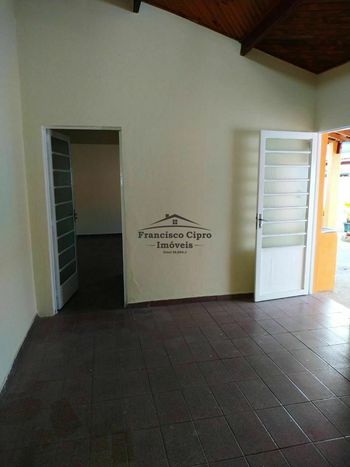 Foto 23 do(a) Casa de 3 quartos à venda em Jardim Aeroporto, Guaratinguetá