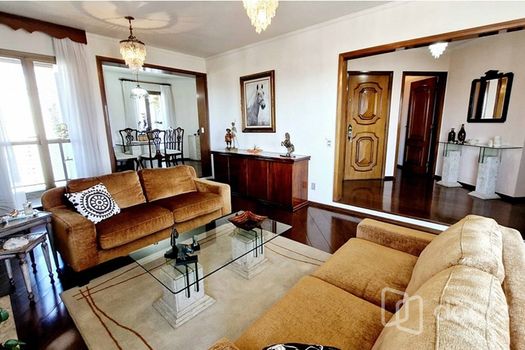 Foto 3 do(a) Apartamento de 3 quartos à venda em Campo Belo, São Paulo