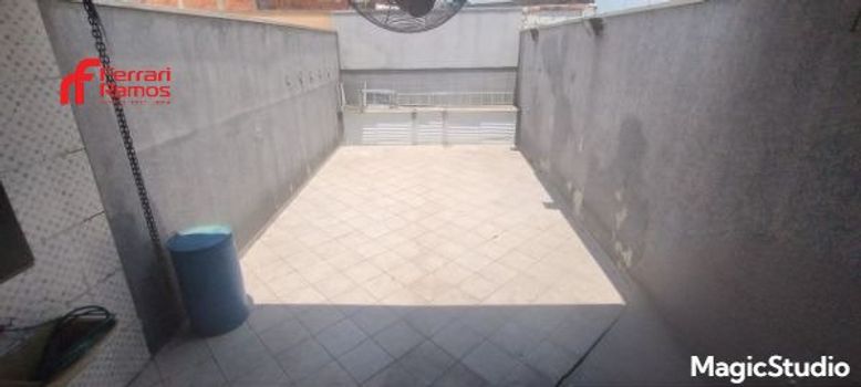 Foto 12 do(a) Casa de 3 quartos à venda em Jardim Bela Vista, Guarulhos