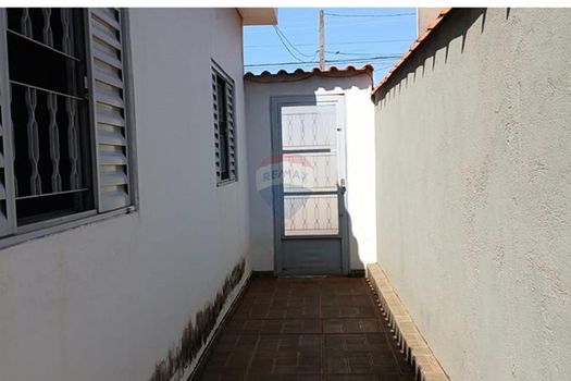 Foto 11 do(a) Casa de 2 quartos à venda em Parque Residencial Cândido Portinari, Ribeirão Preto