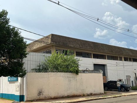 Foto 4 do(a) Galpão / Depósito / Armazém / Pavilhão false para alugar em Boa Vista, Londrina