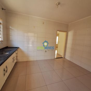 Foto 3 do(a) Casa de 3 quartos à venda em Ipanema, Araçatuba