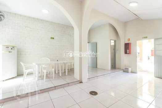 Foto 9 do(a) Apartamento de 1 quartos à venda em Santo Antônio, Porto Alegre