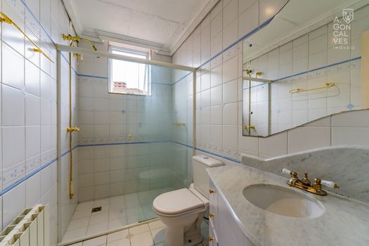 Foto 31 do(a) Casa em Condomínio de 4 quartos à venda em Uberaba, Curitiba