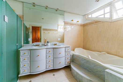 Foto 20 do(a) Casa em Condomínio de 4 quartos à venda em Uberaba, Curitiba