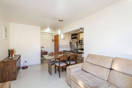 Foto 3 do(a) Apartamento de 2 quartos à venda em Vista Alegre, Curitiba