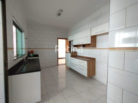 Foto 8 do(a) Apartamento de 3 quartos para alugar em Nossa Senhora Aparecida, Uberlândia