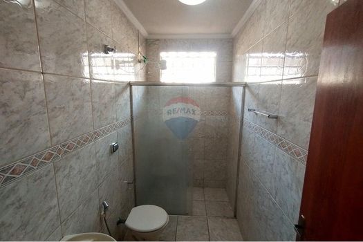 Foto 10 do(a) Casa de 3 quartos à venda em Labaté, Lins