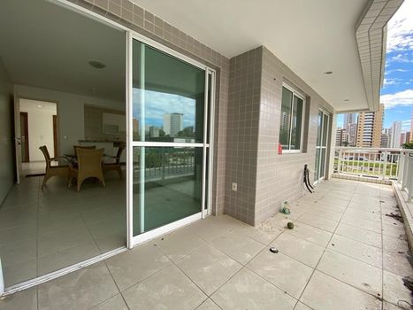 Foto 5 do(a) Apartamento de 2 quartos à venda em Meireles, Fortaleza