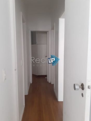 Foto 4 do(a) Apartamento de 2 quartos à venda em Botafogo, Rio de Janeiro