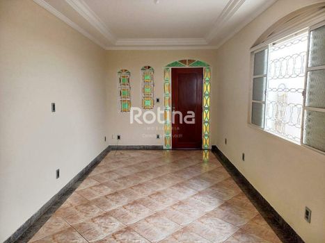 Foto 2 do(a) Edifício Inteiro de 6 quartos à venda em Nossa Senhora das Graças, Uberlândia