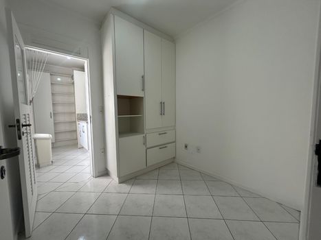Foto 15 do(a) Apartamento de 3 quartos à venda em Canto, Florianópolis