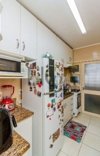 Foto 4 do(a) Apartamento de 2 quartos à venda em Teresópolis, Porto Alegre