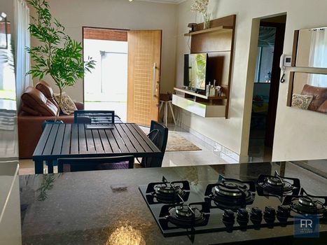 Foto 3 do(a) Casa de 30 quartos à venda em Saraiva, Uberlândia